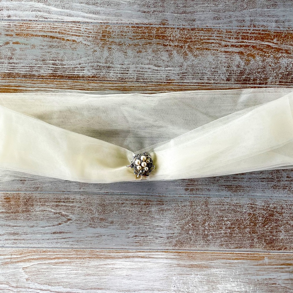 Handmade Wedding Stole/Shrug with Vintage Brooch